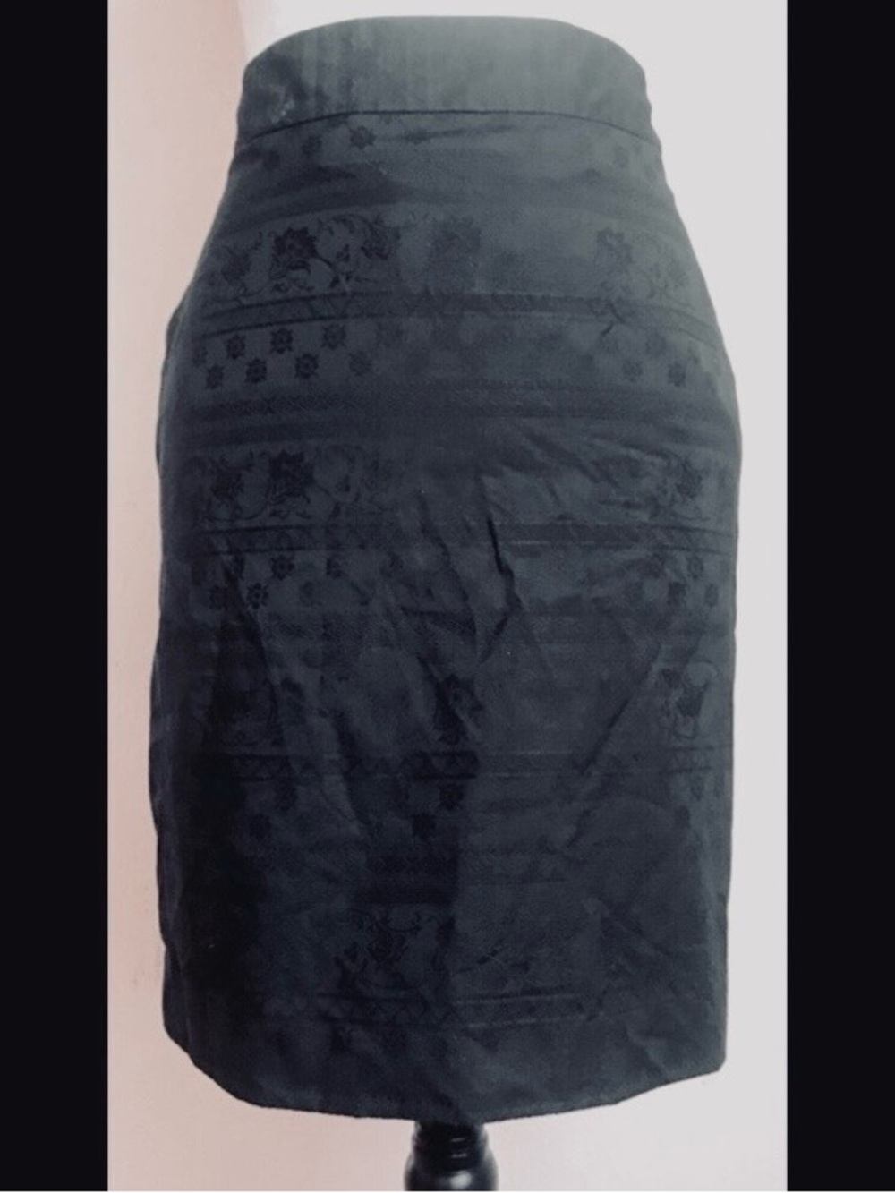 Black Embroidered Pencil Skirt: High Waist & Knee Length, Straight A-Line, Sz. 2